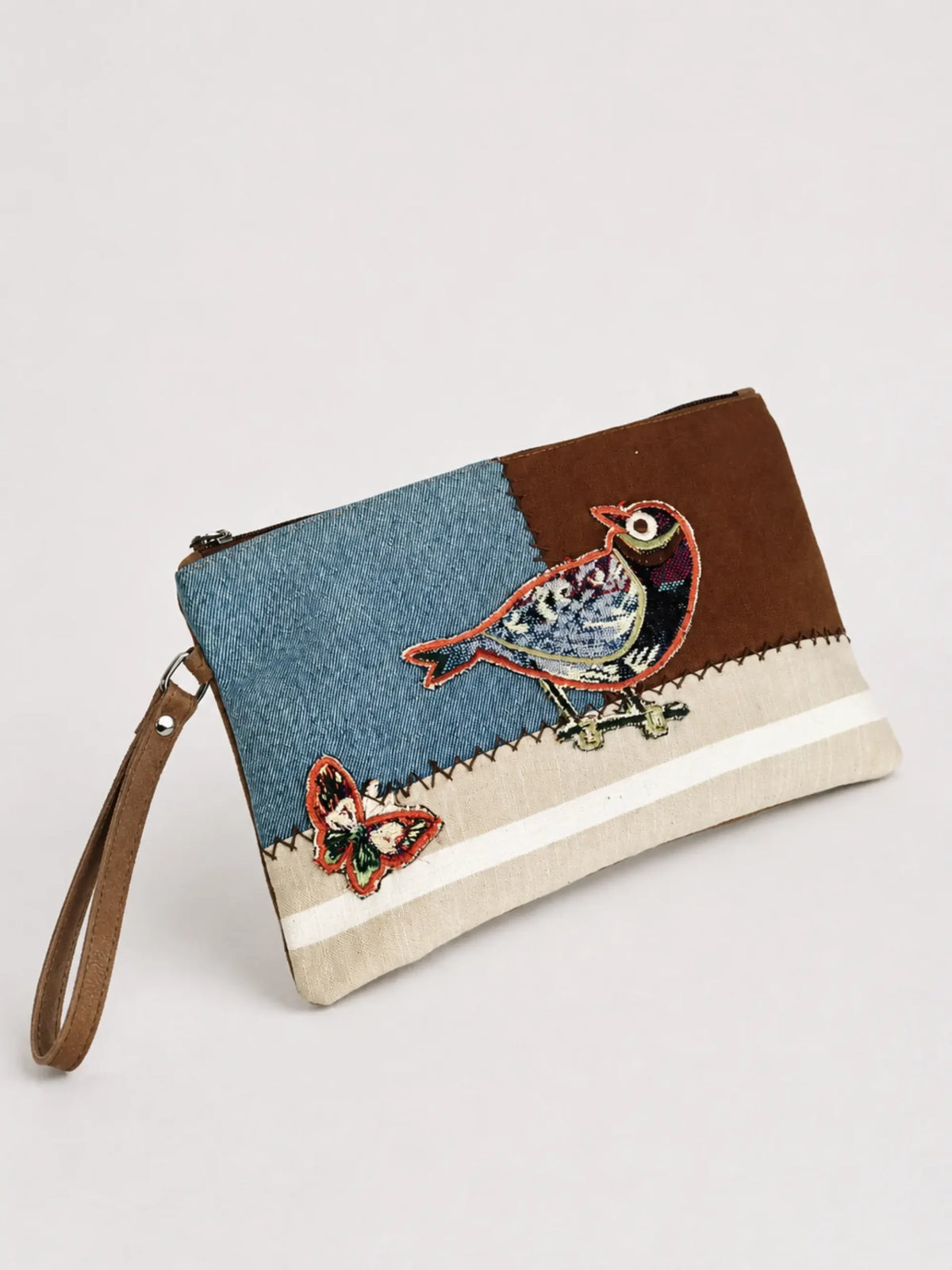 Aviara Pouch Bag