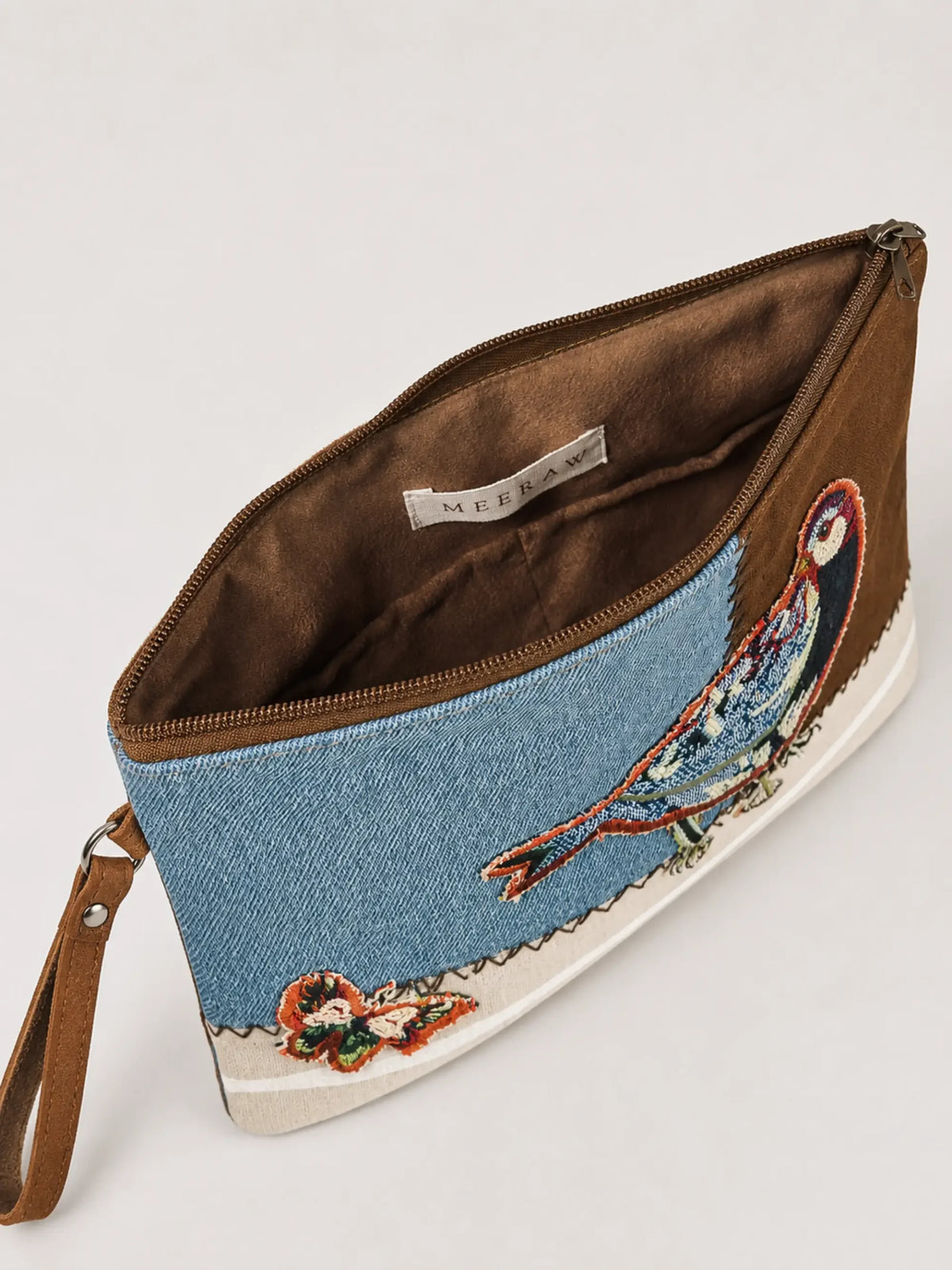 Aviara Pouch Bag