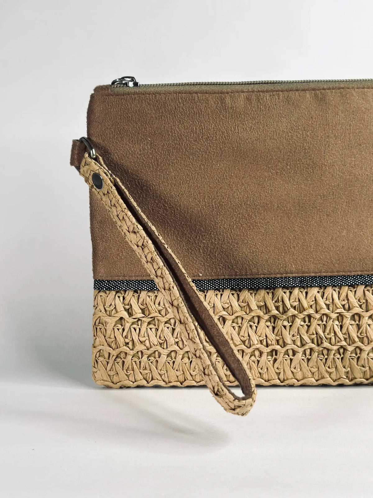 Varen Pouch Bag